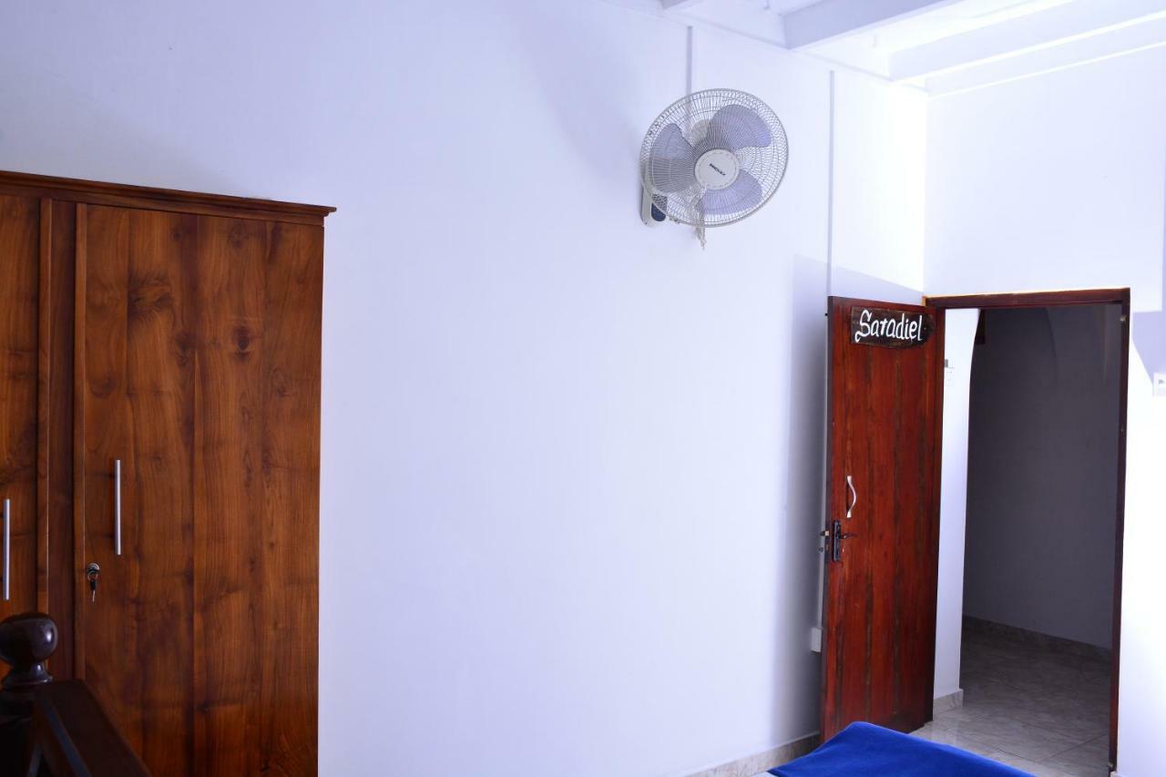 Ceylon Saradiel Home Stay Mawanella 外观 照片