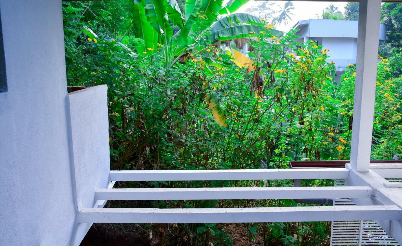 Ceylon Saradiel Home Stay Mawanella 外观 照片